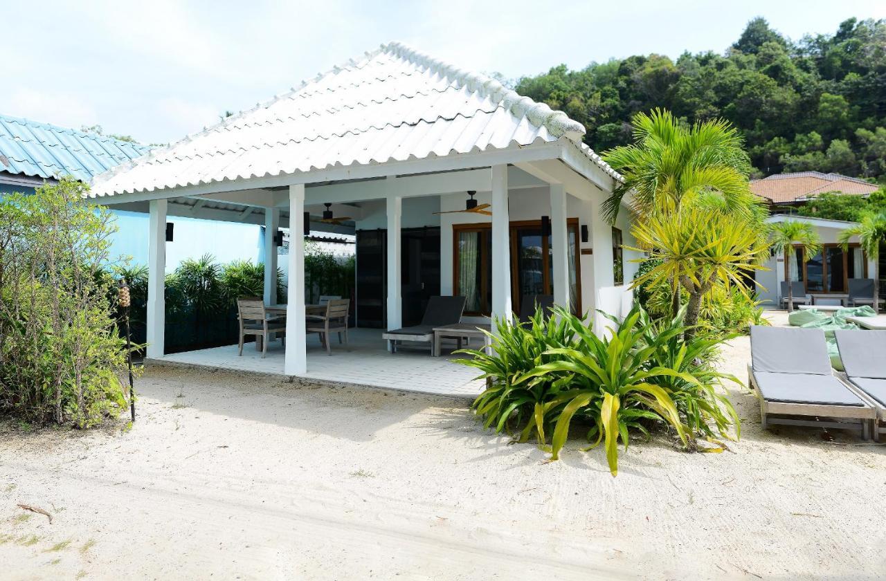 The Cove Hotel Cape Panwa Exterior photo